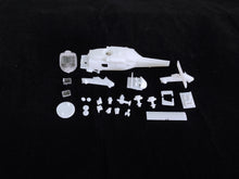 Charger l'image dans la galerie, 1/96 SH-60 Seahawk US Navy Helicopter KIT for Ticonderoga/Arleigh Burke
