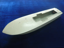 Load image into Gallery viewer, ARKMODEL 1/32 Perkasa Unassembled Plastic Model Kit RC Ship Boat Scale Model Vosper Fast Patrol Warship High-Speed Boats