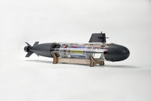 Charger l&#39;image dans la galerie, Arkmodel 1/72 Dragon Shark I &amp; II RC Attack Submarine Kit Static-Diving Hobby Grade
