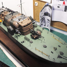 Carica l&#39;immagine nel visualizzatore di Gallery, ARKMODEL 1/32 Perkasa Unassembled Plastic Model Kit RC Ship Boat Scale Model Vosper Fast Patrol Warship High-Speed Boats
